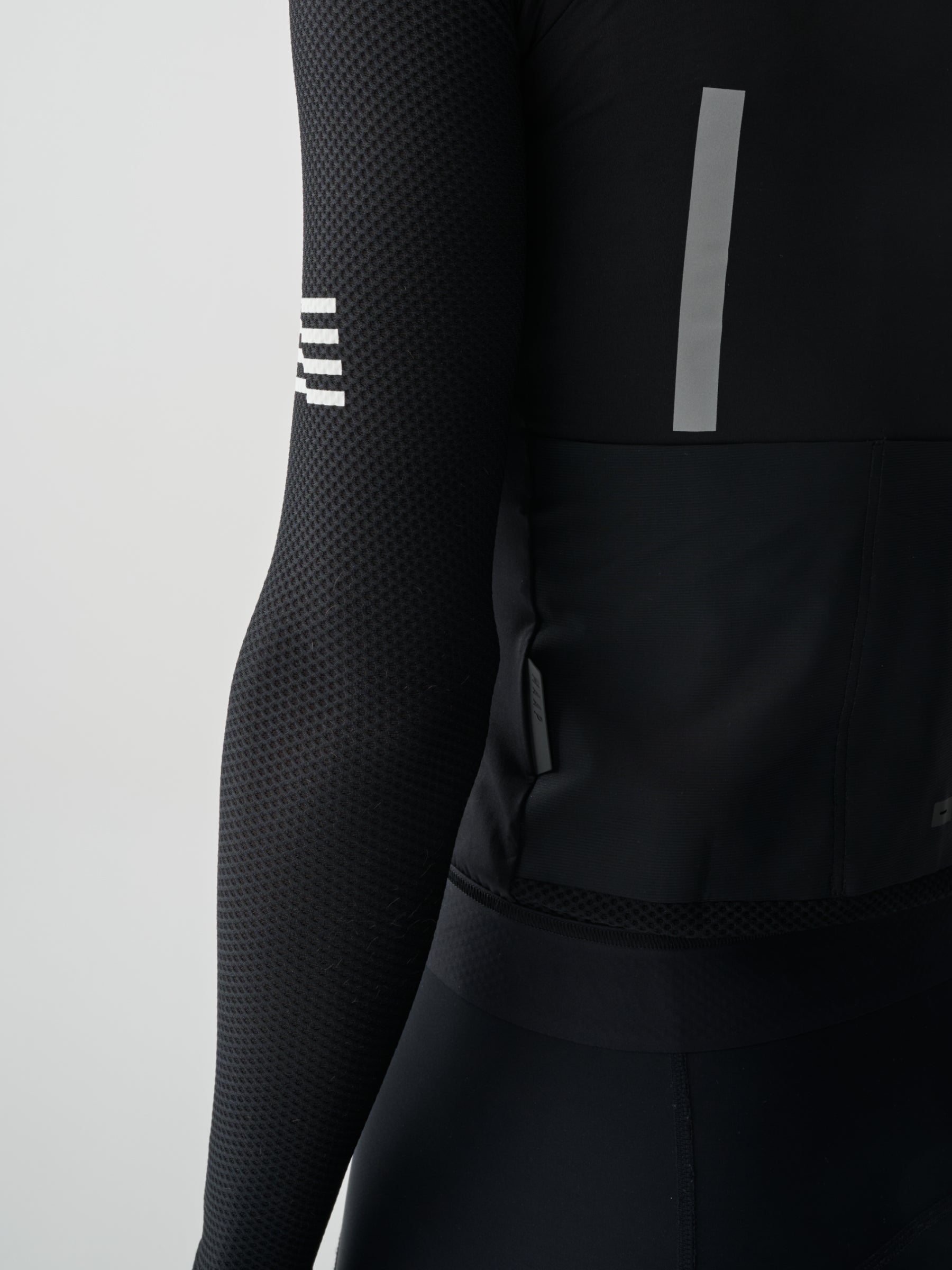 EVADE PRO BASE LS JERSEY 2.0 - BLACK