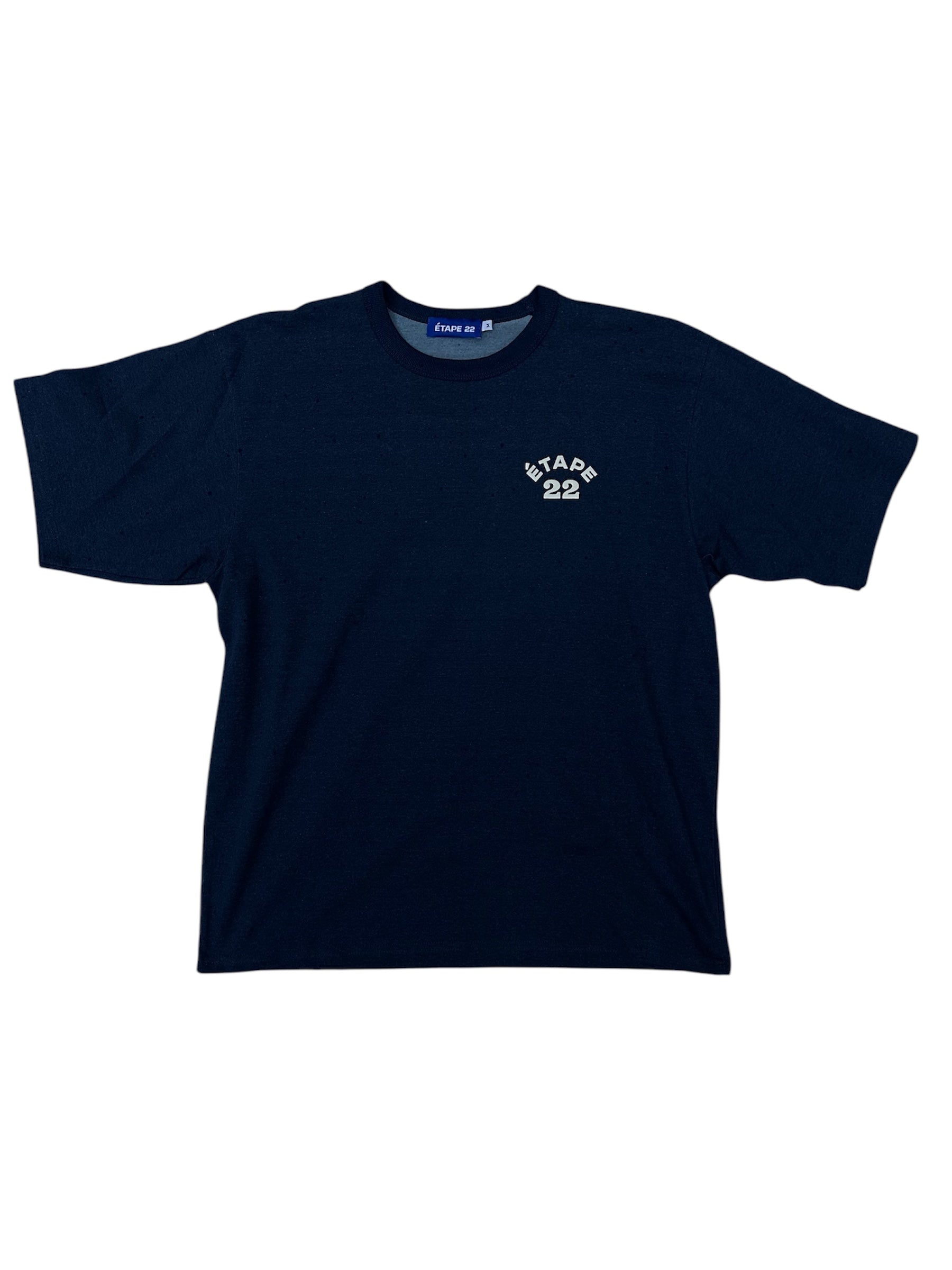 ÉTAPE 22 SCRIPT TEE - INDIGO BLUE